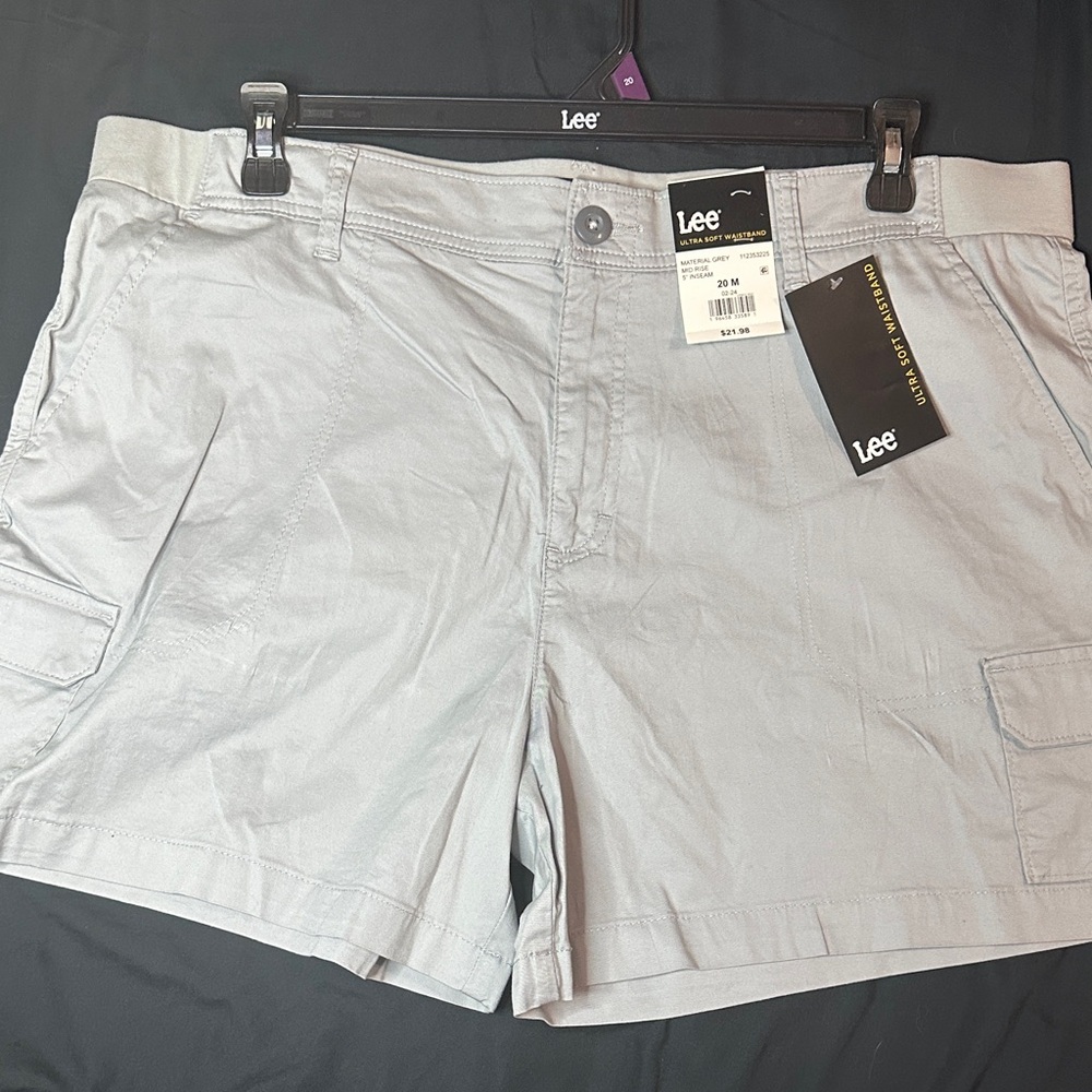 Lee Light Gray Cargo Shorts